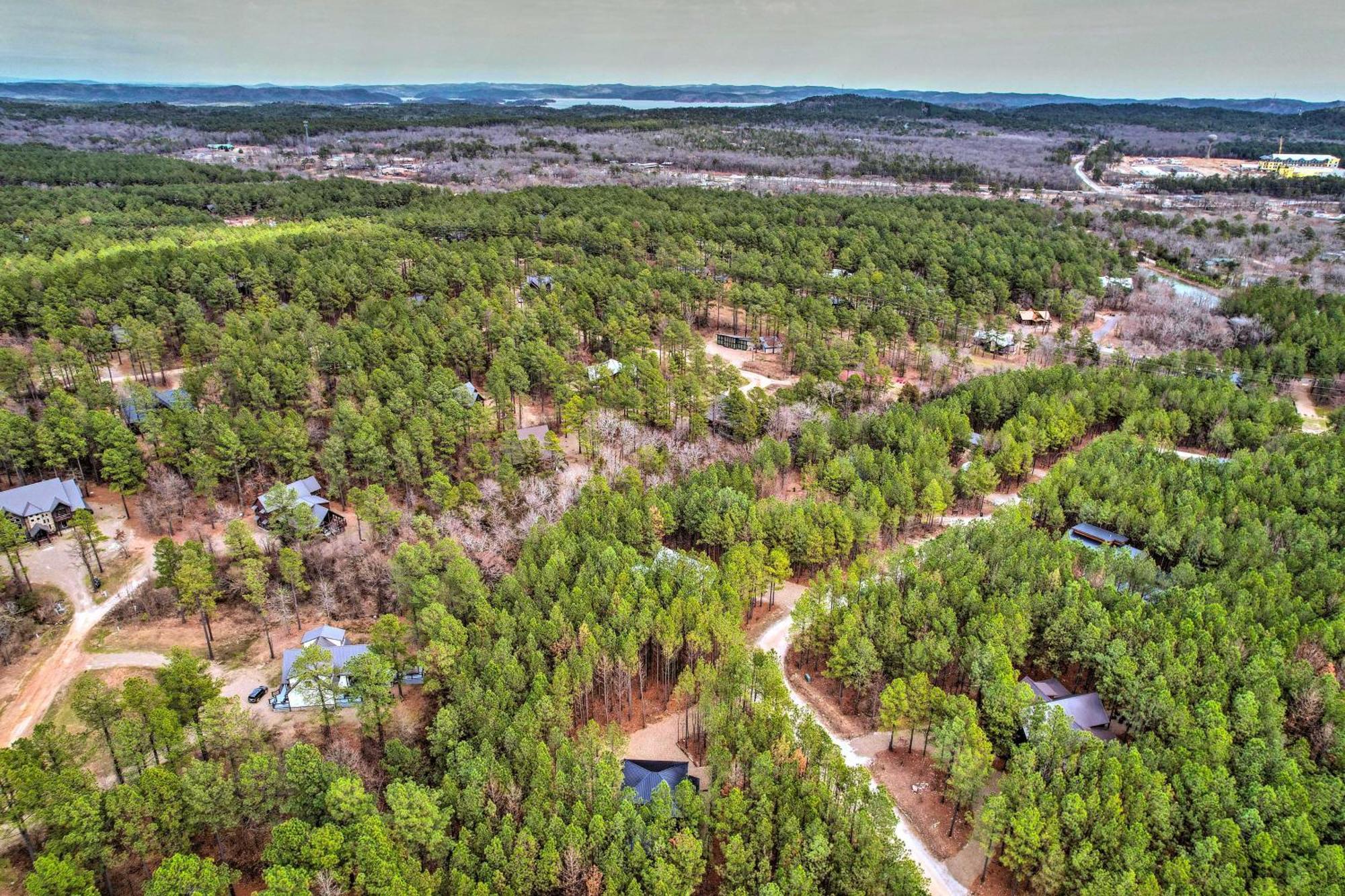 Sutton Ridge Cabin Rental Hot Tub And Swing Set! Broken Bow Dış mekan fotoğraf